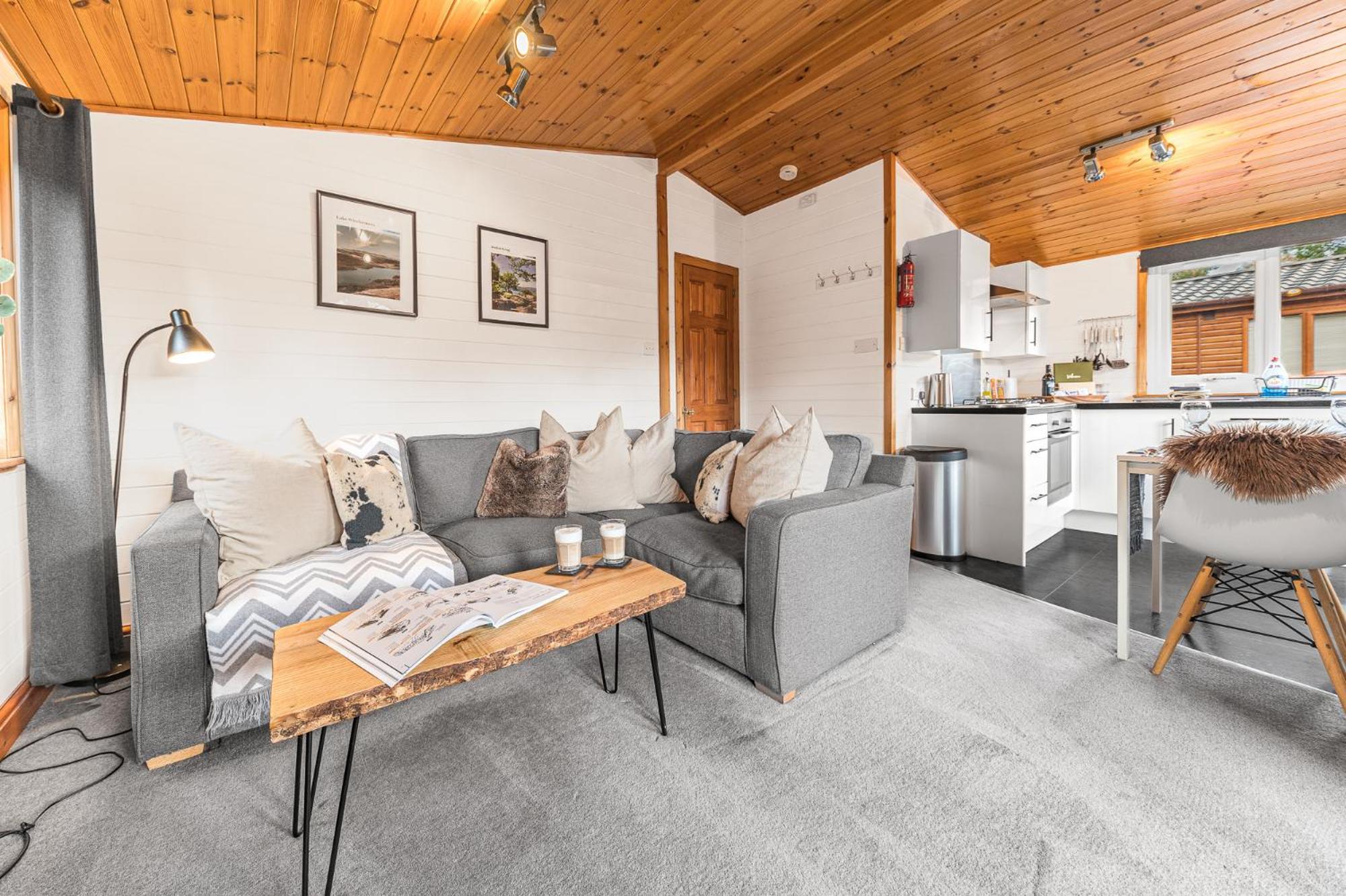 Bowness 45 - 2 Bedroom Lake Windermere Lodge Экстерьер фото