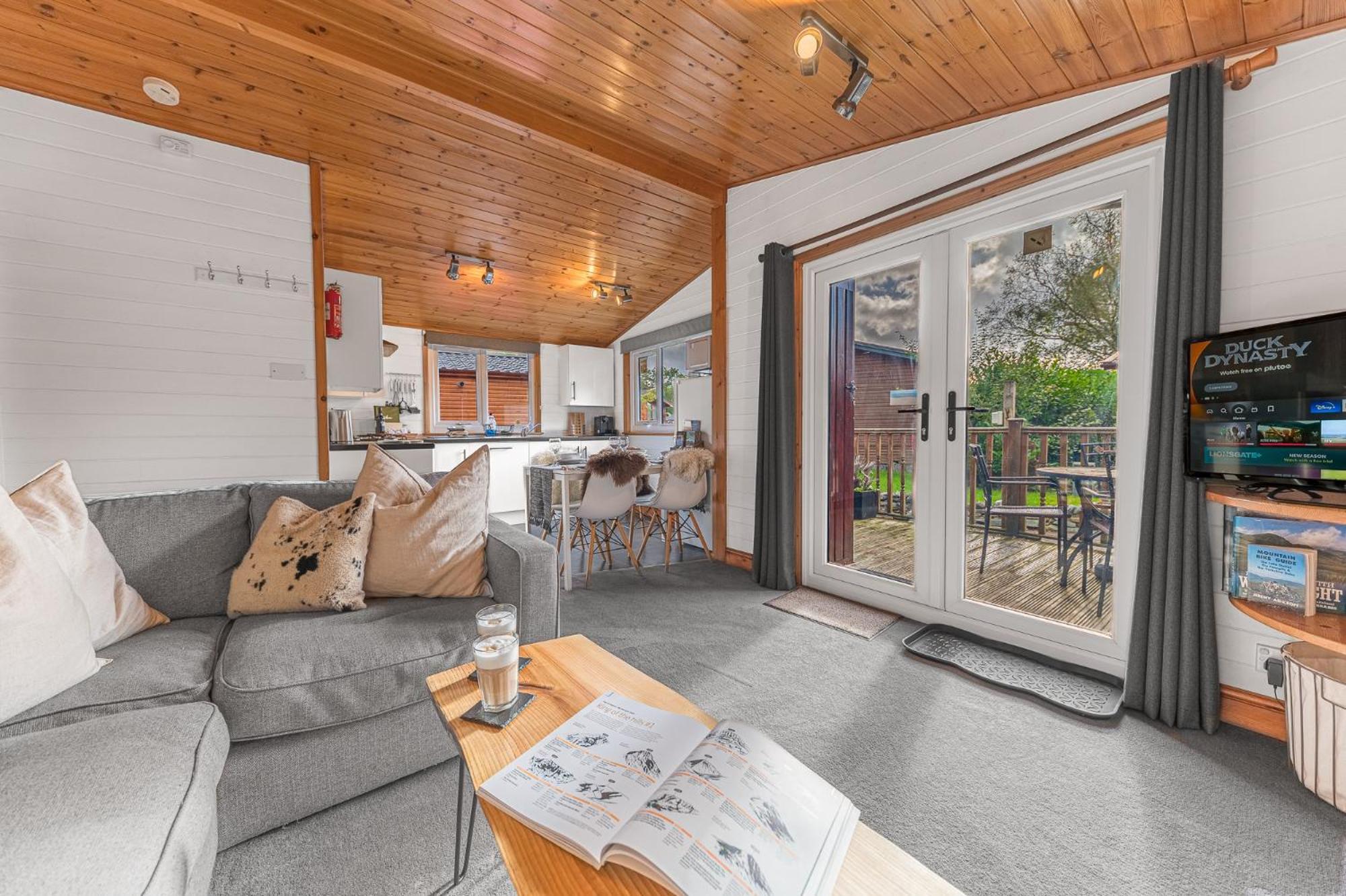 Bowness 45 - 2 Bedroom Lake Windermere Lodge Экстерьер фото