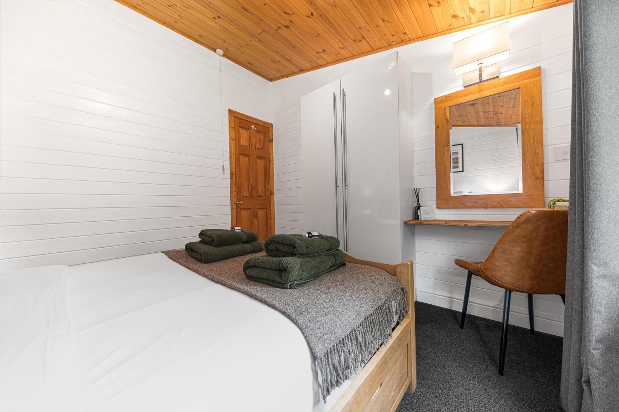 Bowness 45 - 2 Bedroom Lake Windermere Lodge Экстерьер фото