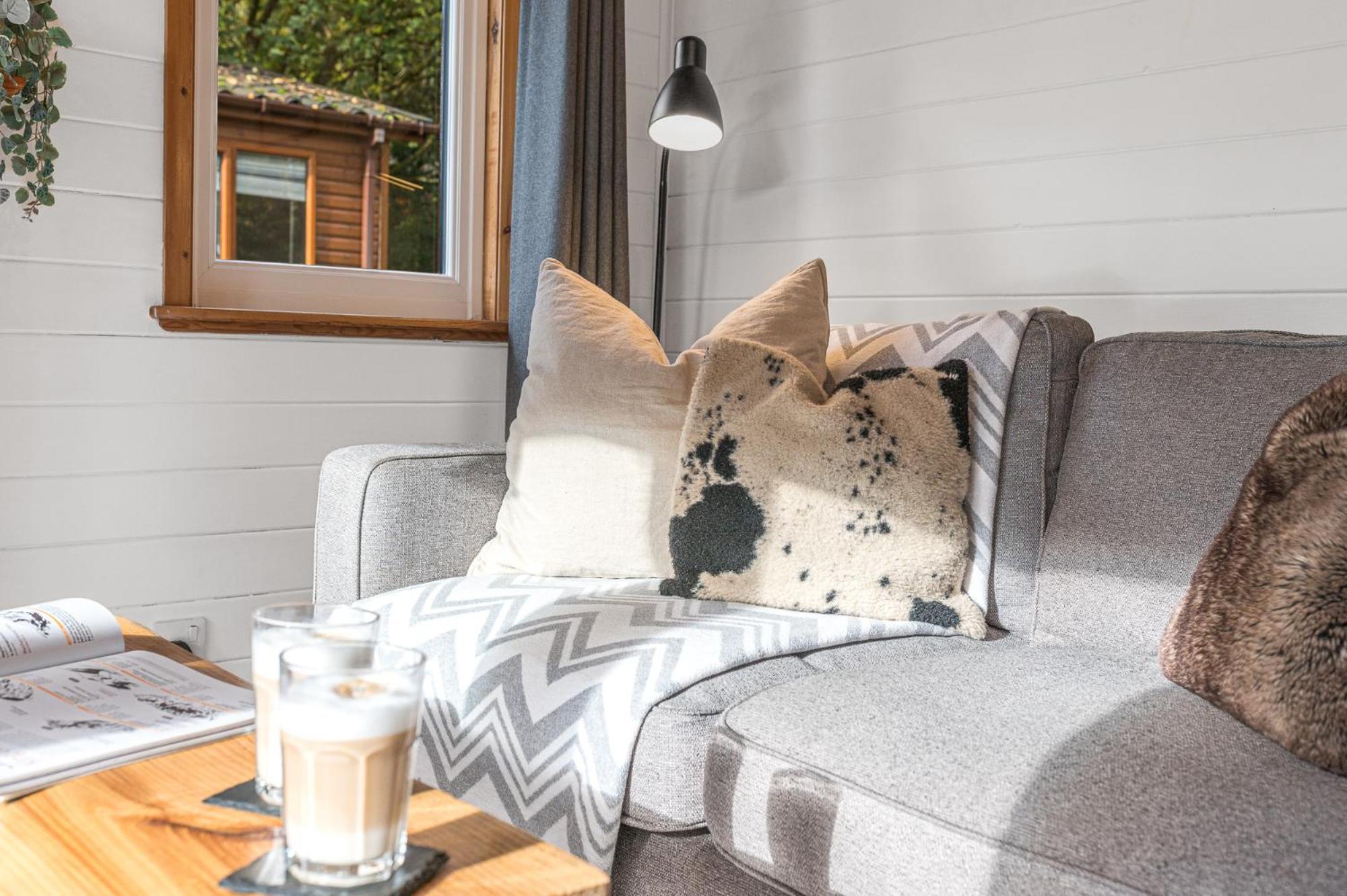 Bowness 45 - 2 Bedroom Lake Windermere Lodge Экстерьер фото