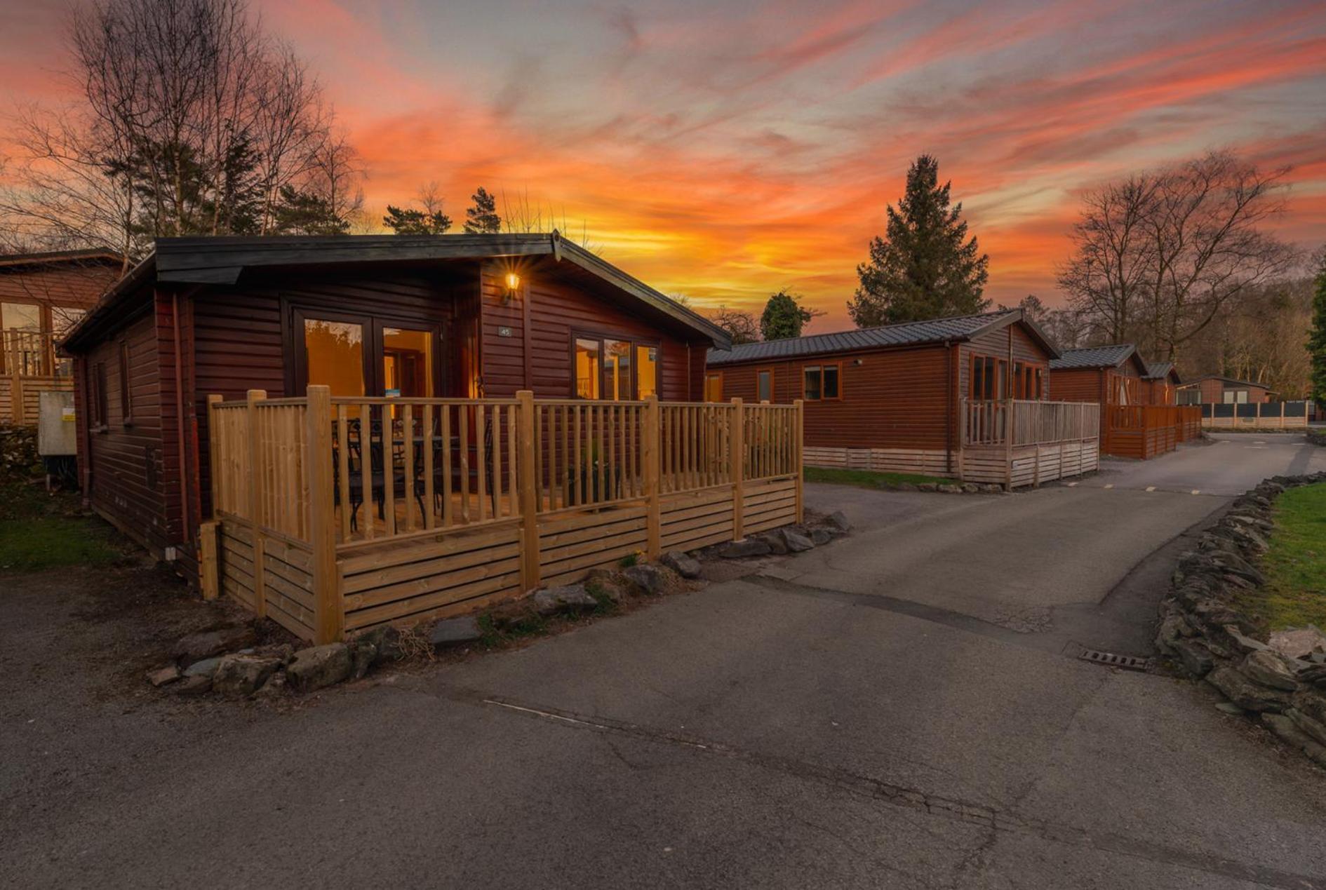 Bowness 45 - 2 Bedroom Lake Windermere Lodge Экстерьер фото